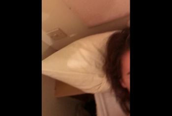 Он кончил besplatni seks мне на лицо, трахнул меня и кончил снова. А вам слабо?