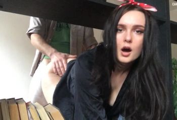 Мачеха Застряла порно малолетков в полке - Она Специально не Носит Трусики!!! - Candy Milady