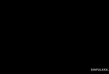 Медленно открывай 24 video xxx меня в День Валентина
