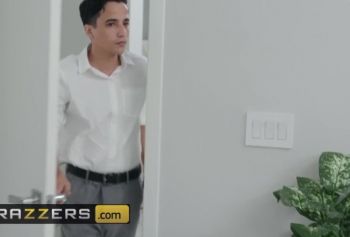 Brazzers-Aubrey Black плрно ролики и Gia Derza делят Большой Член стажёра