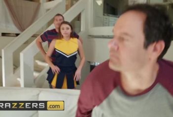 Brazzers - порно 2022 Развратная Черлидерша Gia Derza любит скрытный секс